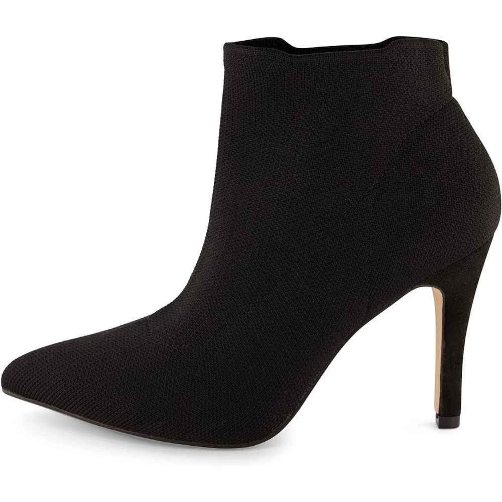 CUSHIONAIRE Women's Genie Stretch Knit Heel Bootie Memory Foam padding, size 8.5